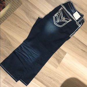 Hydraulic Capri pants size 20 length 22 unrolled